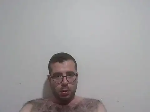 Snapshot of kkadam1 chatting on 06/30/26, 05:02 kkadam1 online show from 06/30/26, 05:02