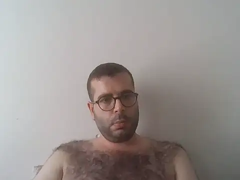 Snapshot of kkadam1 chatting on 06/22/26, 01:41 kkadam1 online show from 06/22/26, 01:41