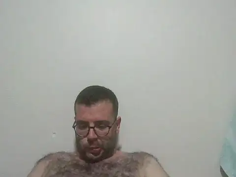 Snapshot of kkadam1 chatting on 07/10/26, 09:04 kkadam1 online show from 07/10/26, 09:04