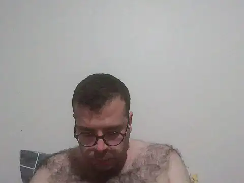 Snapshot of kkadam1 chatting on 06/29/26, 05:23 kkadam1 online show from 06/29/26, 05:23