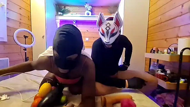 Snapshot of HairyEbonyCoupleliveporn chatting on 01/17/26, 11:08 HairyEbonyCoupleliveporn online show from 01/17/26, 11:08