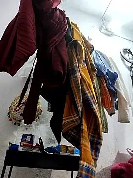 XPriti x online show from 04/15/26, 12:32