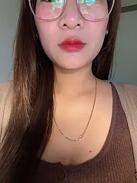 -Lena- online show from 12/16/25, 05:17