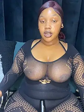THICKBARBIE32 online show from 06/24/26, 09:56