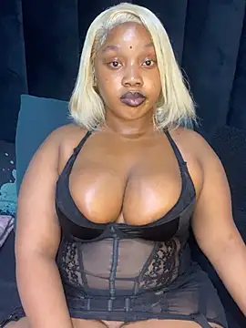 THICKBARBIE32 online show from 07/08/26, 09:26