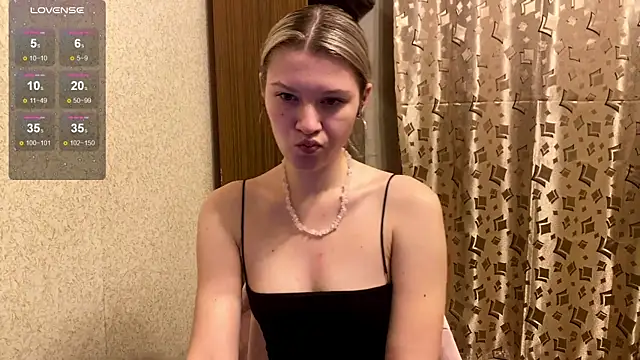 SkyeDavis online show from 01/11/26, 07:10