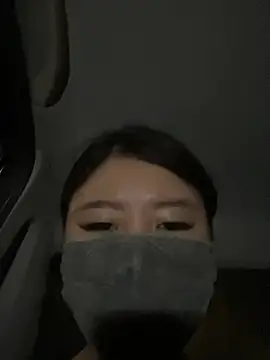 Sarah2127 online show from 06/18/26, 04:23