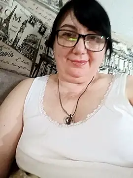 Snapshot of MariSwan222 chatting on 05/28/26, 02:12 MariSwan222 online show from 05/28/26, 02:12