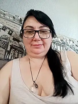 Snapshot of MariSwan222 chatting on 05/16/26, 08:46 MariSwan222 online show from 05/16/26, 08:46