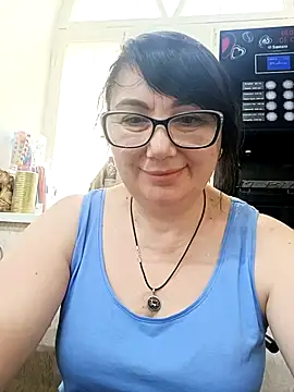 MariSwan222 online show from 07/17/26, 09:39