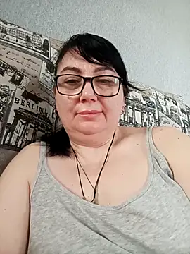 MariSwan222 online show from 04/22/26, 10:00