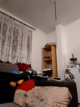 hotchris0708 online show from 12/16/25, 05:50