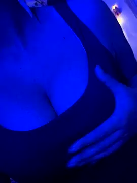 Raatkirani09 online show from 12/14/25, 08:14