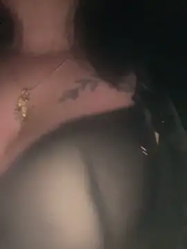 Snapshot of Etopya2388 chatting on 04/15/26, 10:10 Etopya2388 online show from 04/15/26, 10:10