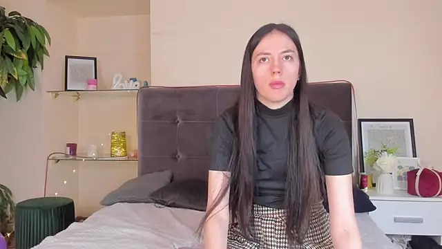 AdrianaCult online show from 02/25/26, 06:24