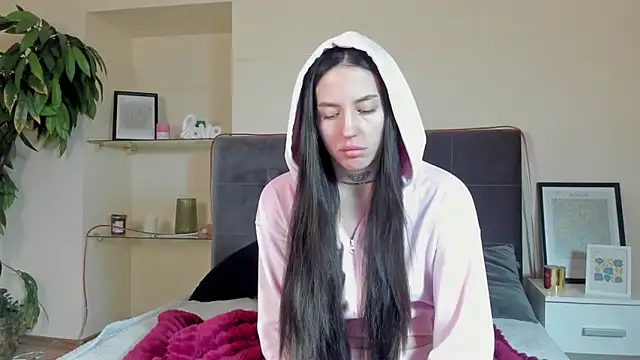 AdrianaCult online show from 02/09/26, 06:22