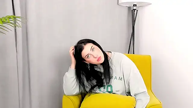 Snapshot of EvonVang chatting on 12/18/25, 11:36 EvonVang online show from 12/18/25, 11:36