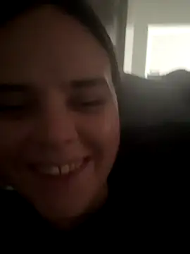 Snapshot of TrendySunrise62 chatting on 12/17/25, 02:55 TrendySunrise62 online show from 12/17/25, 02:55