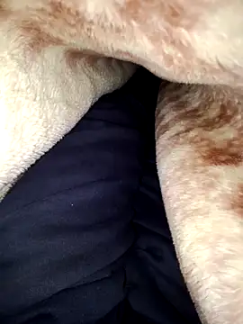 aman4404 online show from 01/14/26, 01:48