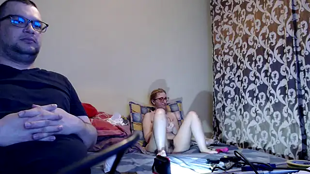 yunis32 online show from 02/24/25, 05:20