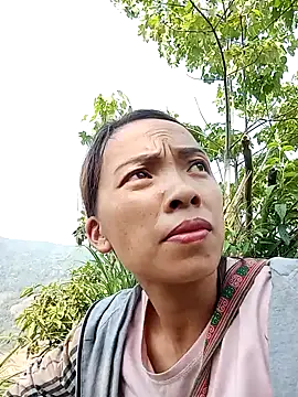 Andrea-688 online show from 04/08/26, 07:43