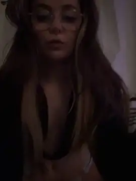 sugxrfox online show from 12/17/25, 06:07