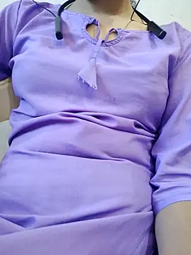 Snapshot of Ranu_maharastra chatting on 12/16/25, 07:12 Ranu maharastra online show from 12/16/25, 07:12