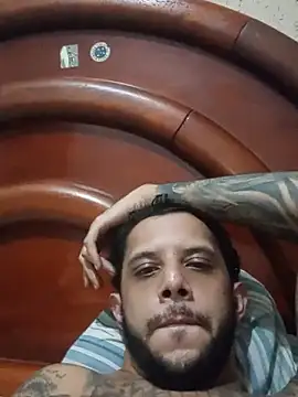Snapshot of nando_33 chatting on 05/16/26, 10:36 nando 33 online show from 05/16/26, 10:36