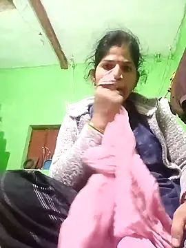 Snapshot of Simakchi_bhabi chatting on 12/18/25, 06:12 Simakchi bhabi online show from 12/18/25, 06:12