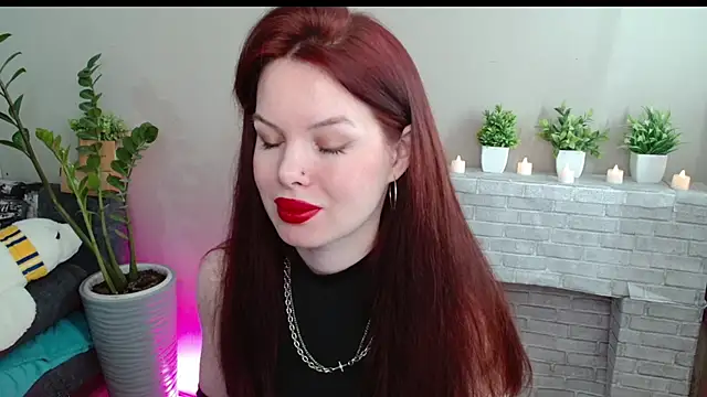 hot neighbor online show from 02/17/26, 06:33