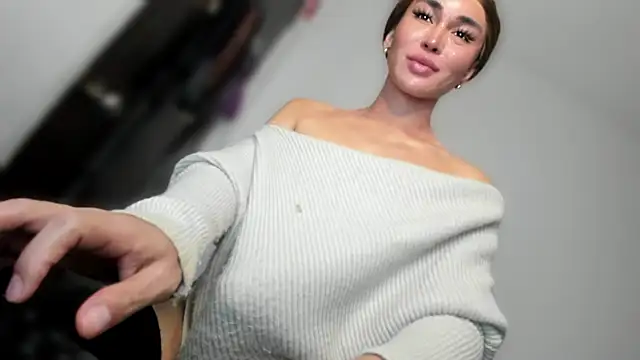 mxshemale ladyboy online show from 05/15/26, 07:23