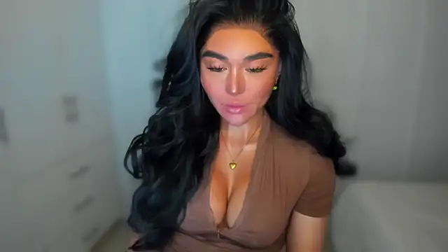 Snapshot of mxshemale_ladyboy chatting on 01/21/25, 12:15 mxshemale ladyboy online show from 01/21/25, 12:15