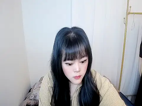 Snapshot of 605kkv chatting on 02/22/26, 03:53 605kkv online show from 02/22/26, 03:53