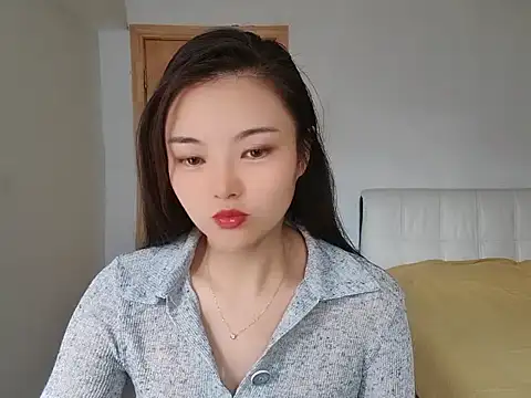 Snapshot of ViVian-Li chatting on 12/19/25, 05:54 ViVian-Li online show from 12/19/25, 05:54