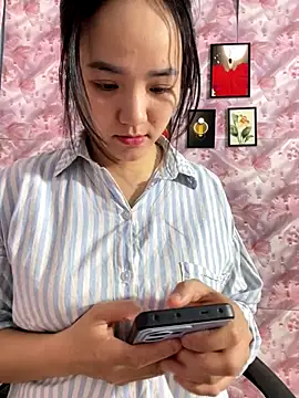 Snapshot of Sisilaydy_01 chatting on 12/16/25, 12:31 Sisilaydy 01 online show from 12/16/25, 12:31