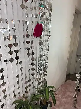 Yara-Lolii online show from 03/08/26, 02:04