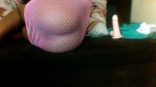 Snapshot of Babe10111 chatting on 02/02/26, 07:13 Babe10111 online show from 02/02/26, 07:13