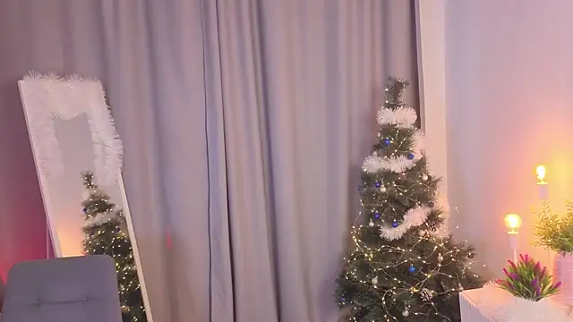 Leyla crsh online show from 12/23/25, 05:07