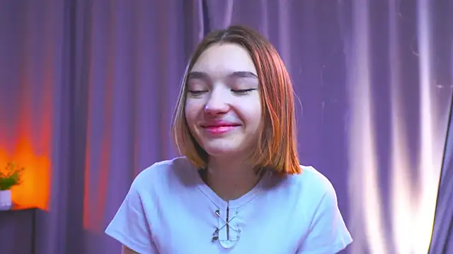 Leyla crsh online show from 03/15/26, 05:03