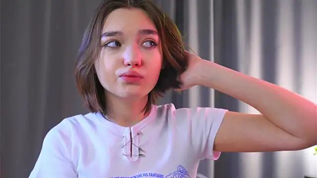 Leyla crsh online show from 03/06/26, 05:35