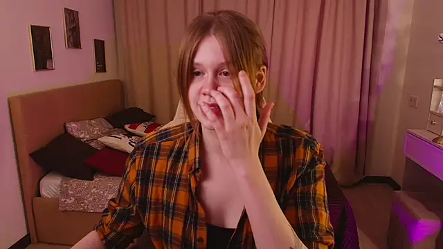 Snapshot of Alison_Doody chatting on 01/08/26, 07:36 Alison Doody online show from 01/08/26, 07:36