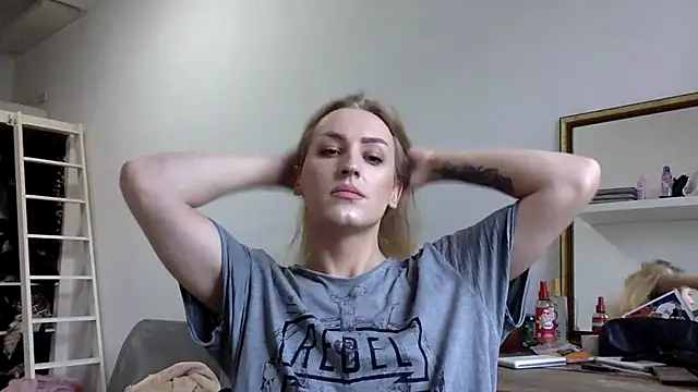 Mileriya online show from 12/15/25, 01:17