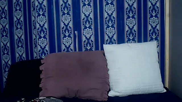 TemptingCloeXx online show from 02/02/26, 06:18