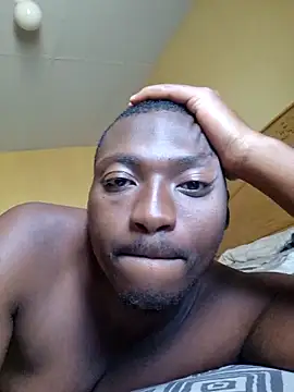 Snapshot of thebruvisacoolsoul chatting on 12/19/25, 11:56 thebruvisacoolsoul online show from 12/19/25, 11:56