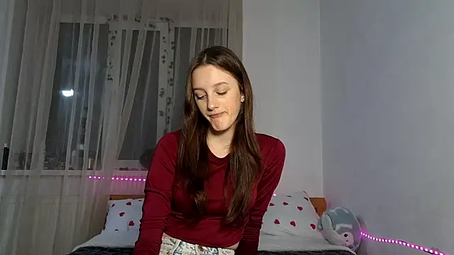 LisaBoddy online show from 02/04/26, 01:06