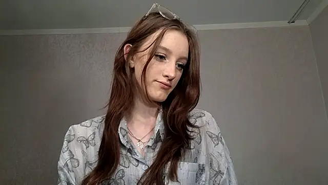 LisaBoddy online show from 12/16/25, 01:04