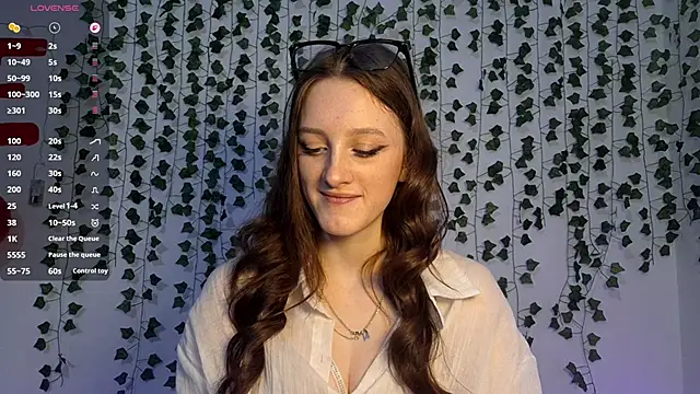 LisaBoddy online show from 02/15/26, 12:04