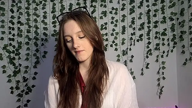 LisaBoddy online show from 02/05/26, 01:07