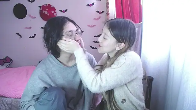 Briar y Blair online show from 03/27/26, 04:19