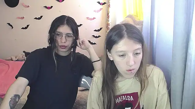 Briar y Blair online show from 02/10/26, 03:44